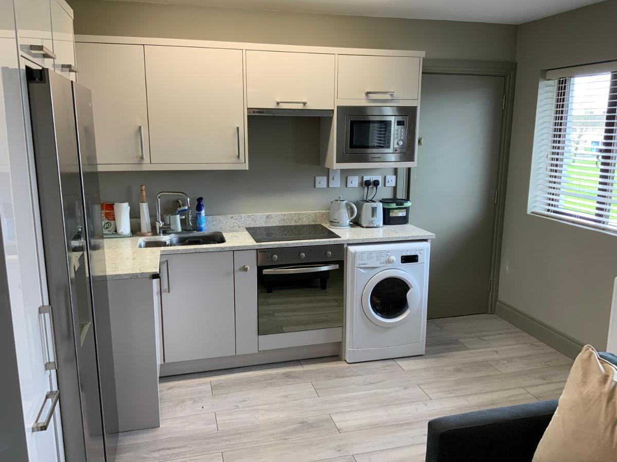 Small,Smart,Tidy 2 Bed Apartment Galway Esterno foto